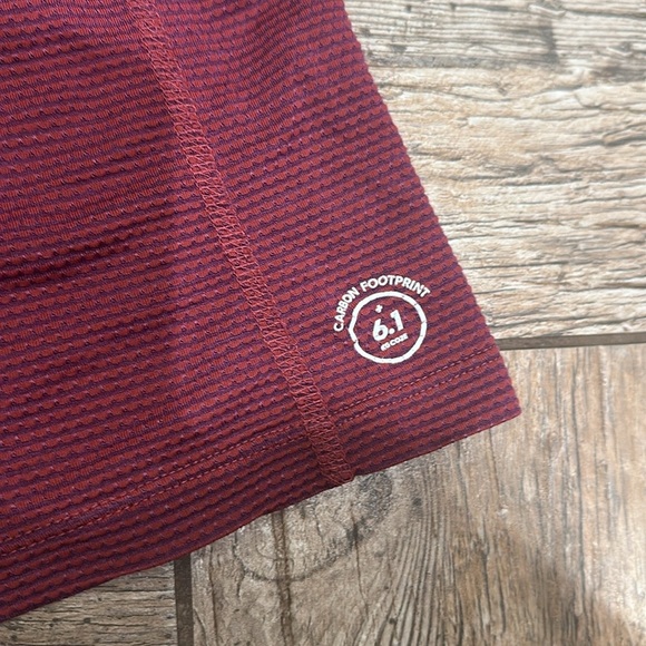 Allbirds Natural Run tee thrive crimson and blue hush medium - Picture 4 of 10